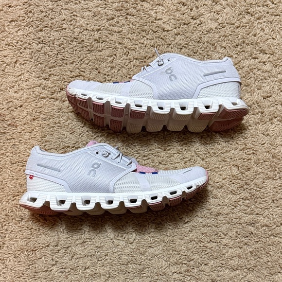 On Running Shoes - On Running 6 Mesh White and Pink Sneakers 9.5